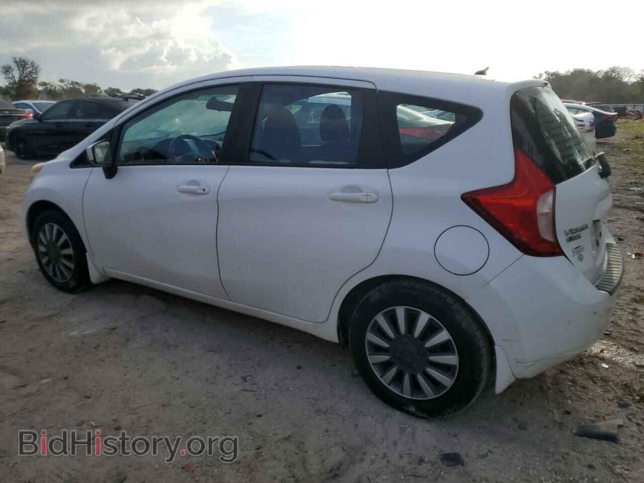 2016 NISSAN VERSA - VIN: 3N1CE2CP2GL393731 - Фото 2