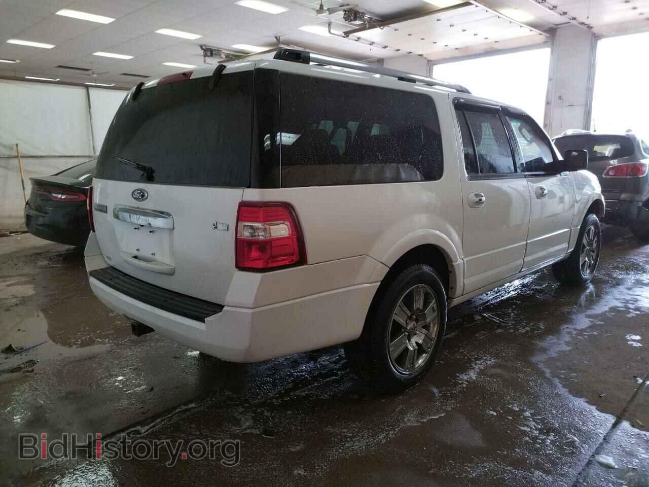 2010 FORD EXPEDITION - VIN: 1FMJK2A57AEA00937 - Фото 4