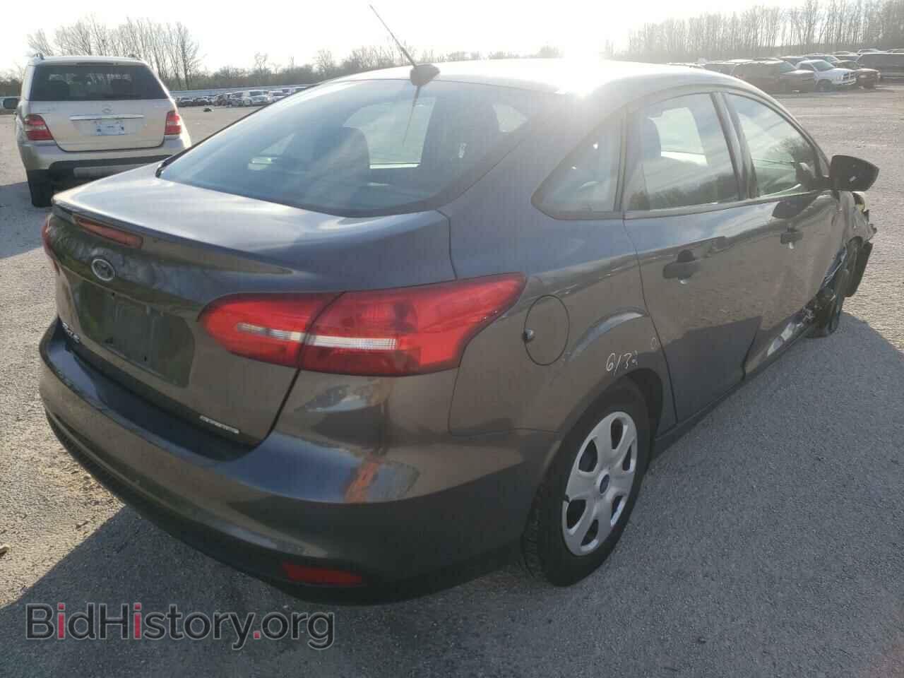 2016 FORD FOCUS - VIN: 1FADP3E29GL237237 - Photo 4