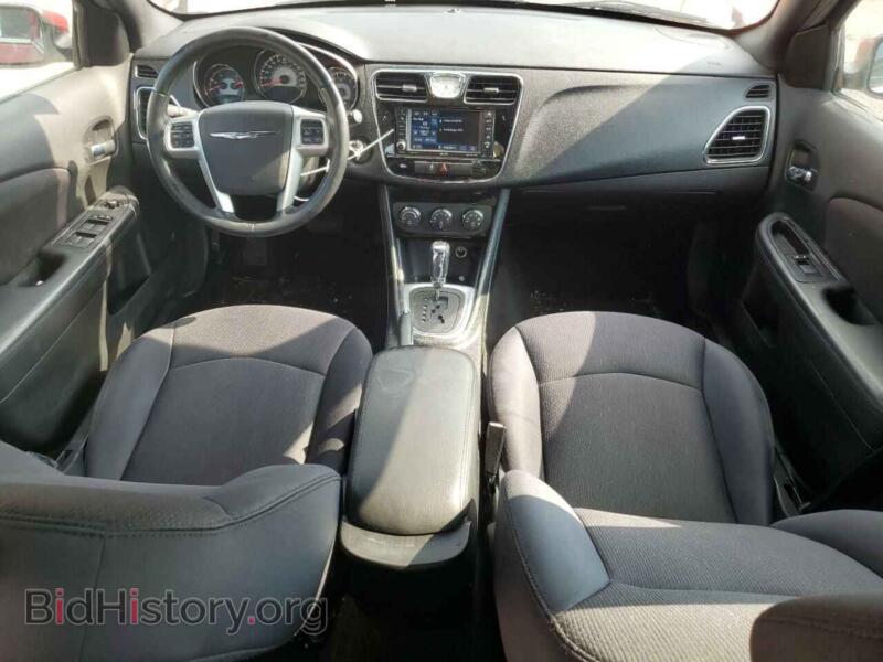2013 Chrysler 200 (VIN 1C3CCBBB3DN549722) — фото 8 из 13