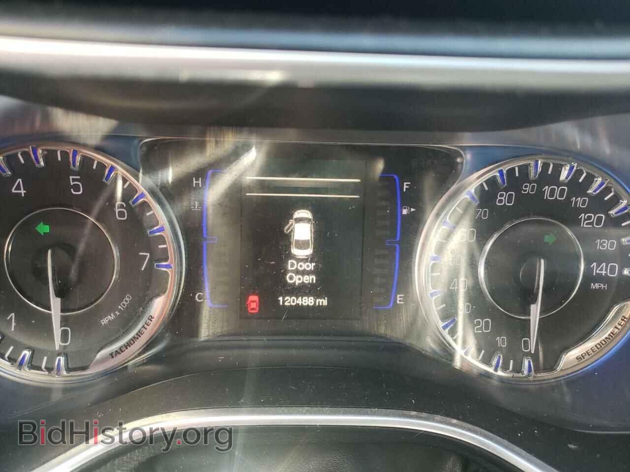 2015 CHRYSLER 200 - VIN: 1C3CCCAB6FN657603 - Фото 8