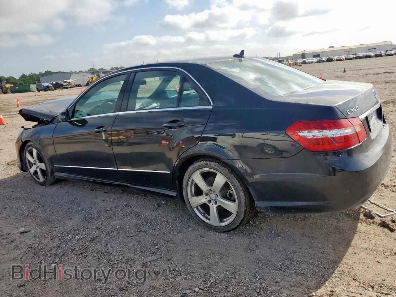 2011 MERCEDES-BENZ E-CLASS - VIN: WDDHF5GB0BA287137 - Фото 2