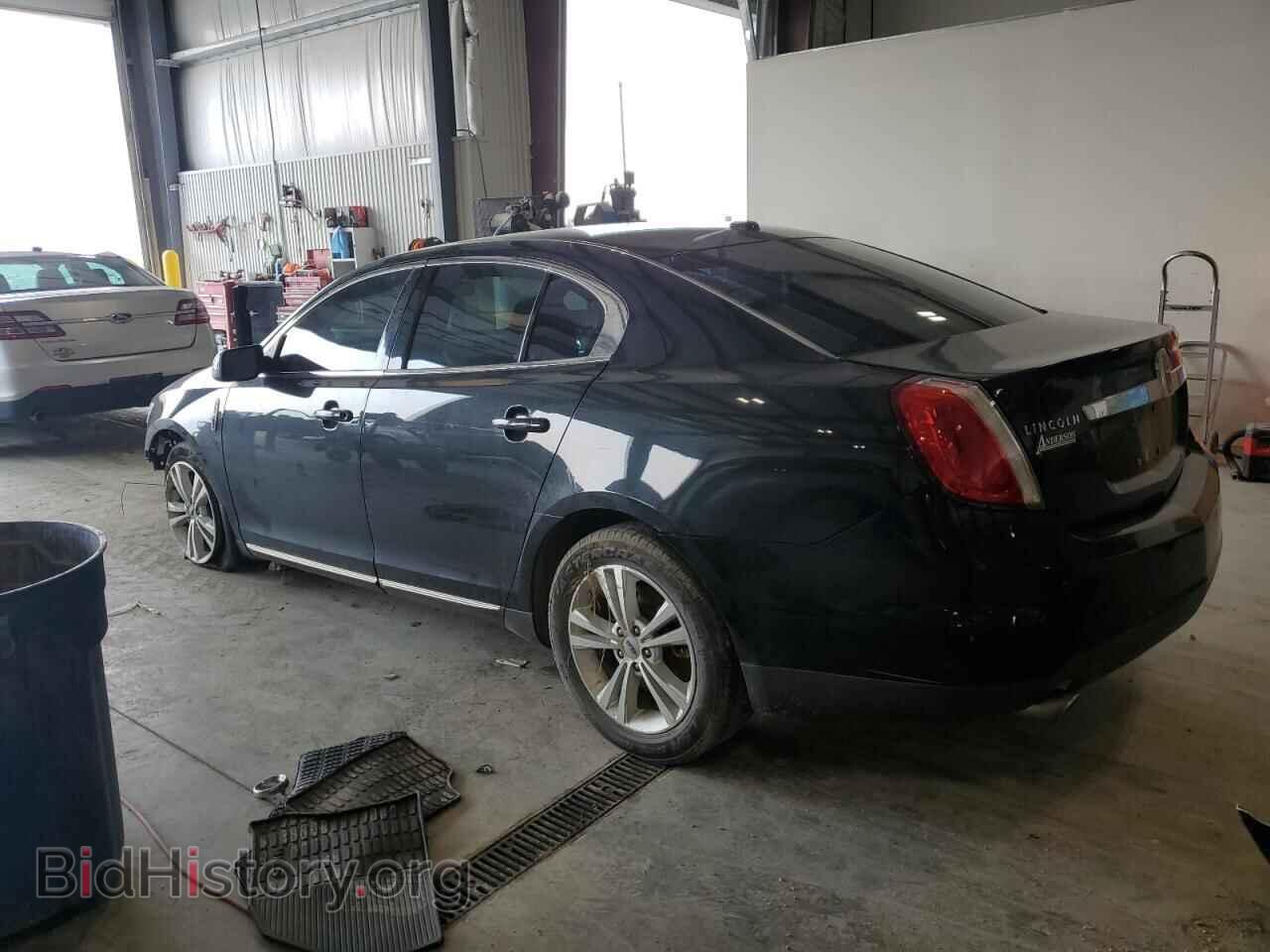 2009 LINCOLN MKS - VIN: 1LNHM93R49G630724 - Фото 2