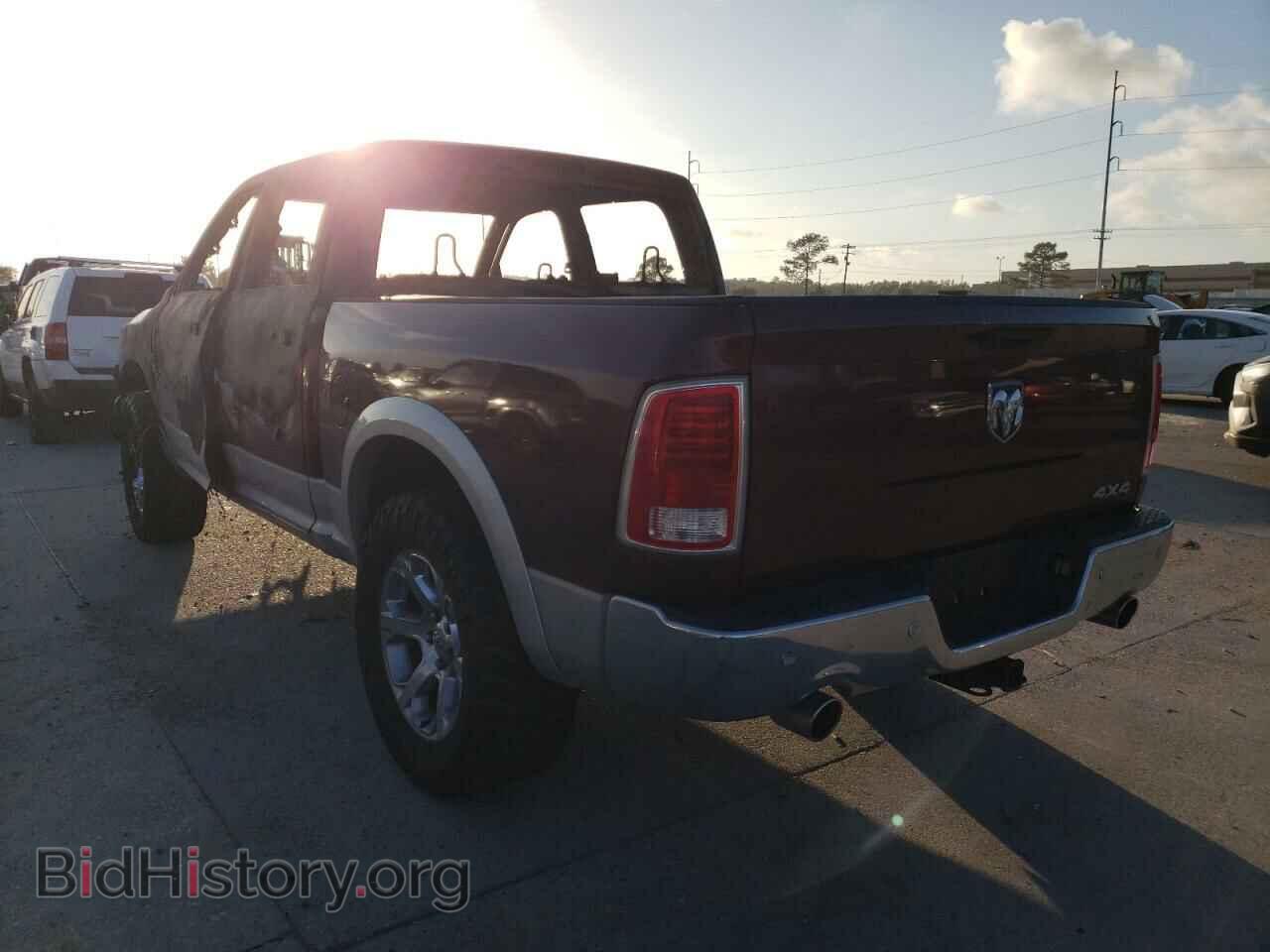 2016 RAM 1500 - VIN: 1C6RR7NT9GS238041 - Фото 3