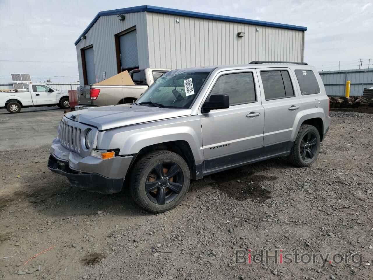 Photo 1C4NJPBA1FD401429 - JEEP PATRIOT 2015