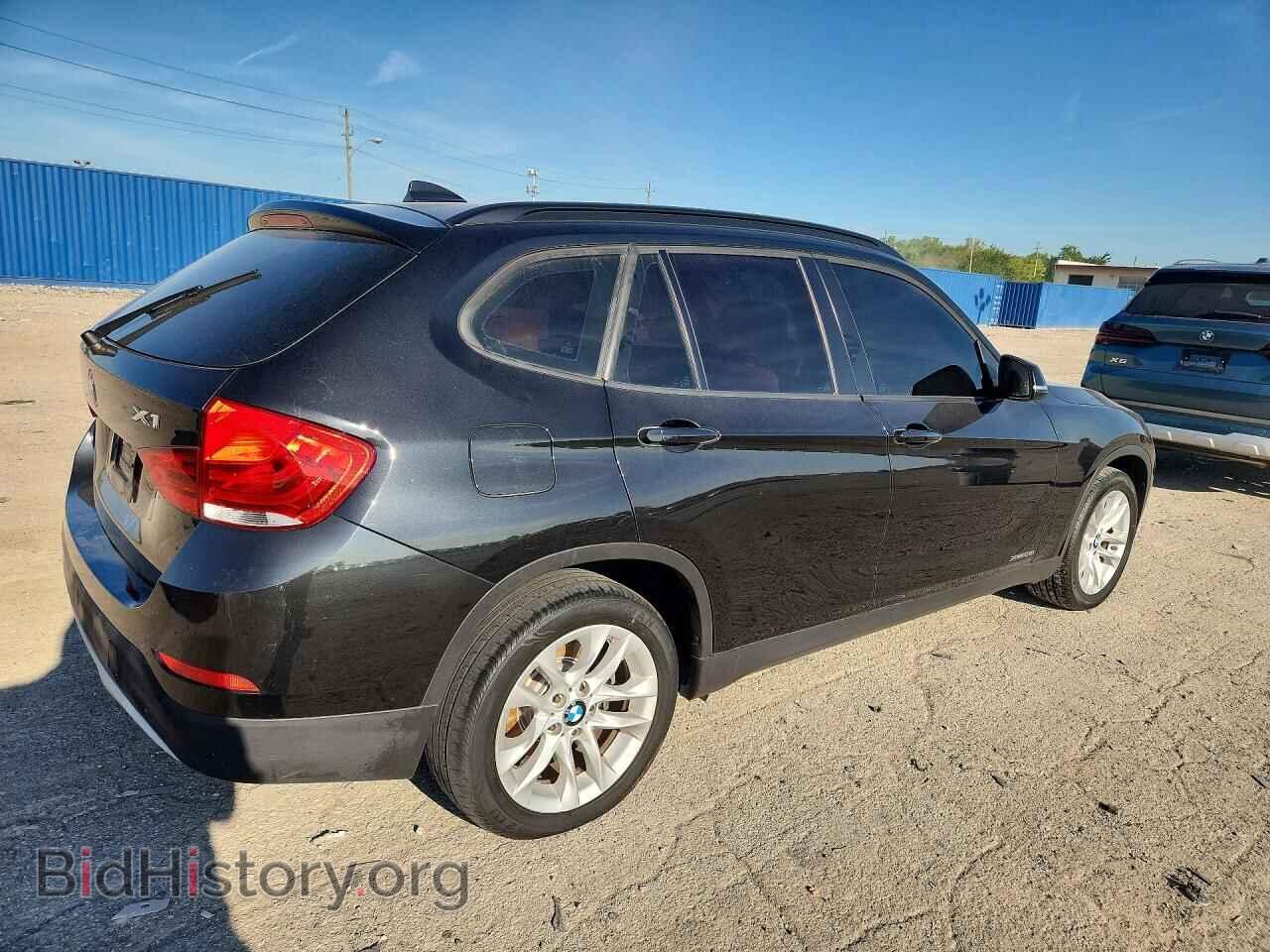 2015 BMW X1 - VIN: WBAVL1C55FVY30718 - Фото 3