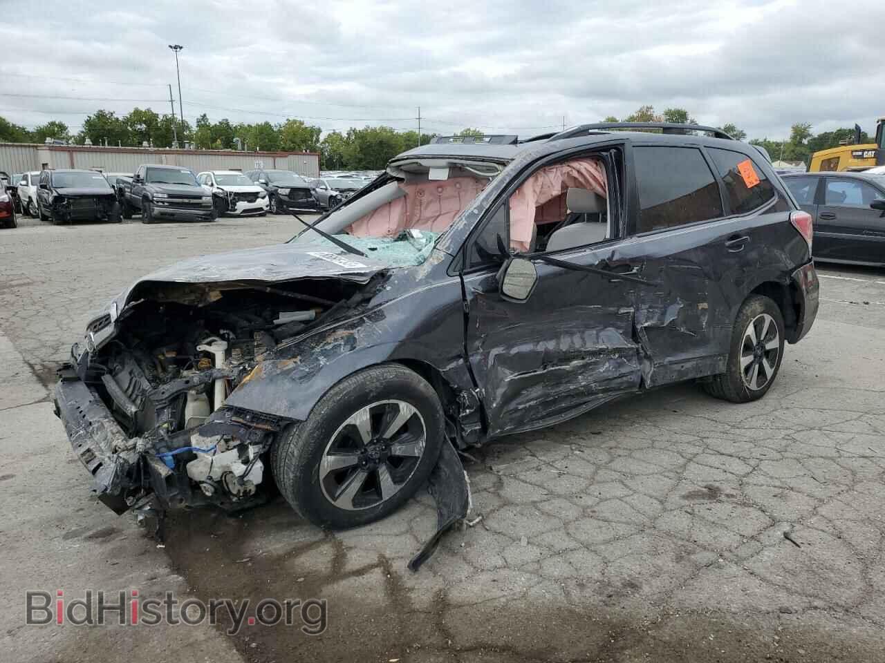 Photo JF2SJAEC6HH561994 - SUBARU FORESTER 2017
