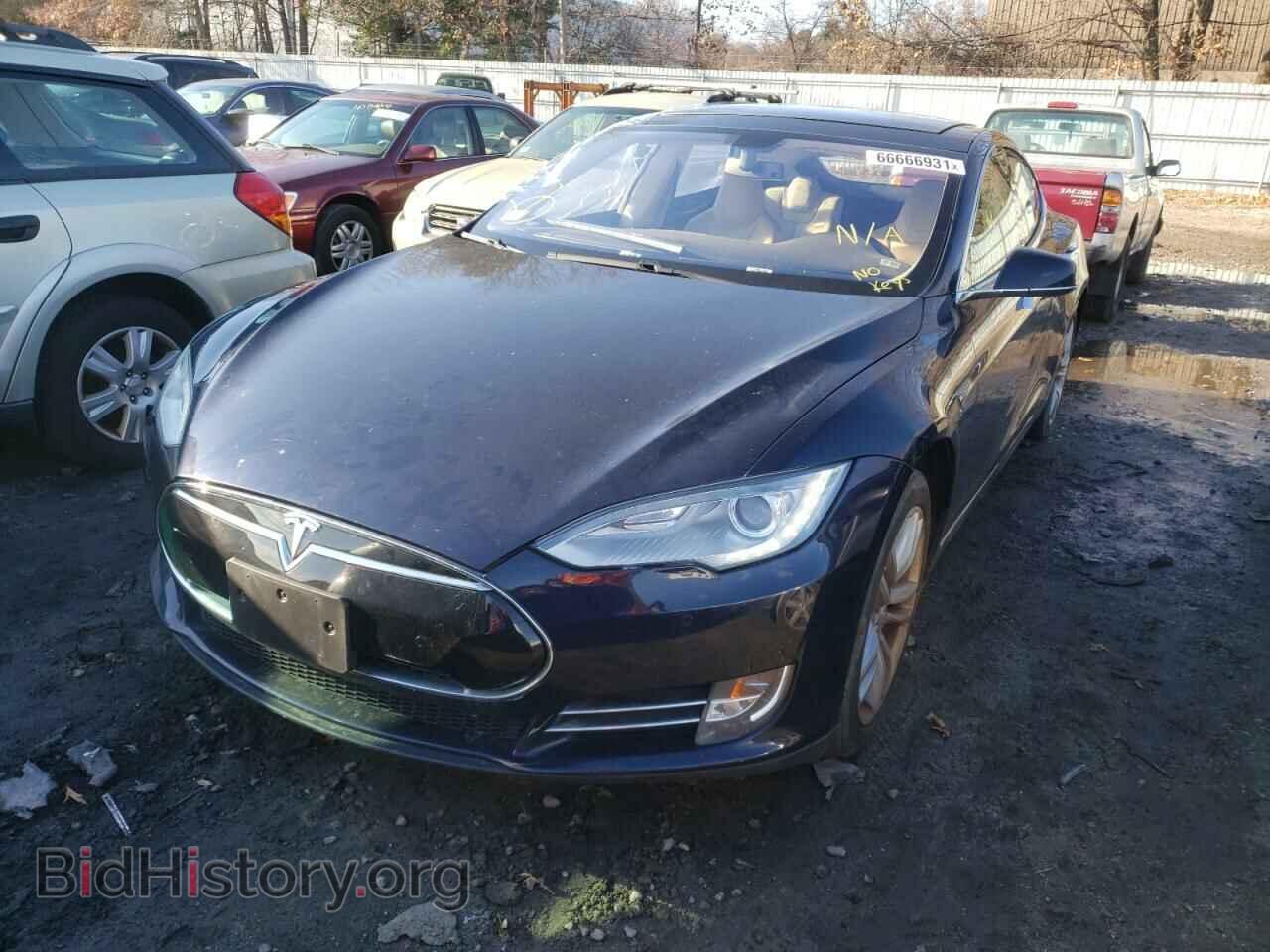 2014 TESLA MODEL S - VIN: 5YJSA1H14EFP35517 - Photo 2