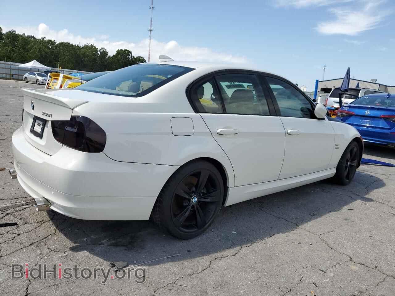 2011 BMW 3 SERIES - VIN: WBAPL5C57BA918221 - Фото 3