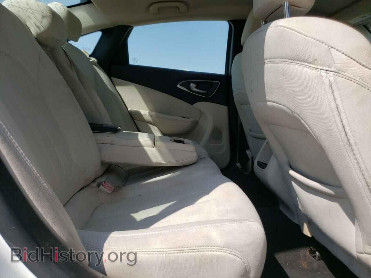 2015 CHRYSLER 200 - VIN: 1C3CCCAB3FN650334 - Photo 10