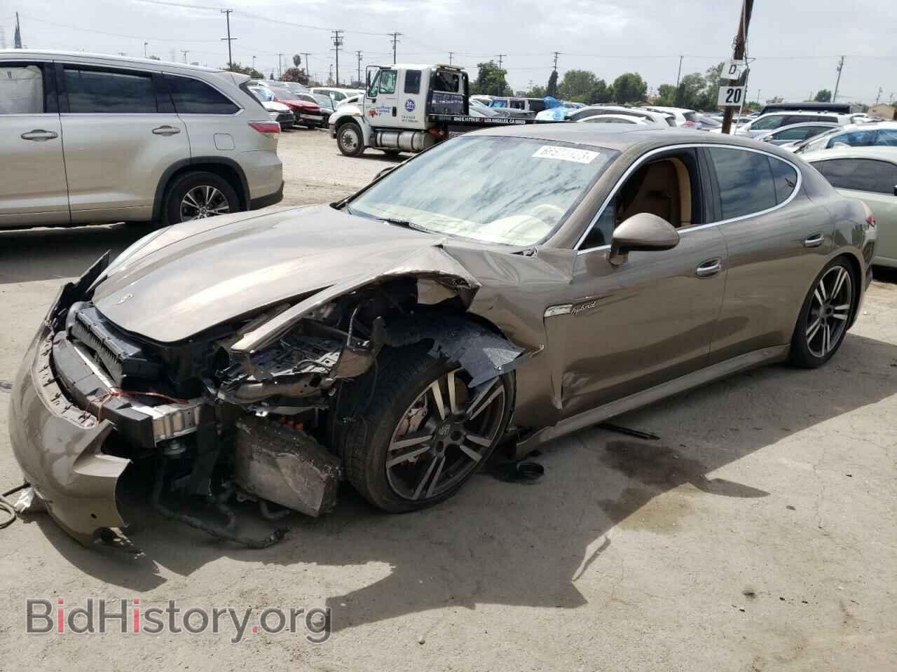 Photo WP0AD2A79DL045197 - PORSCHE PANAMERA 2013