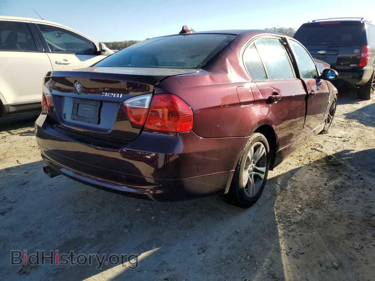 2008 BMW 3 SERIES - VIN: WBAVA33558P142632 - Фото 4