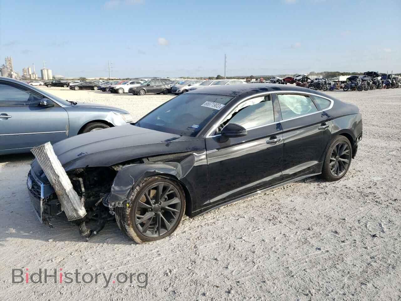 Photo WAUCBCF50PA009083 - AUDI A5 2023