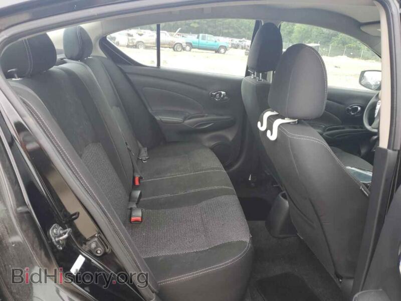 2019 Nissan VERSA (VIN 3N1CN7AP3KL868585) — photo 10 of 12