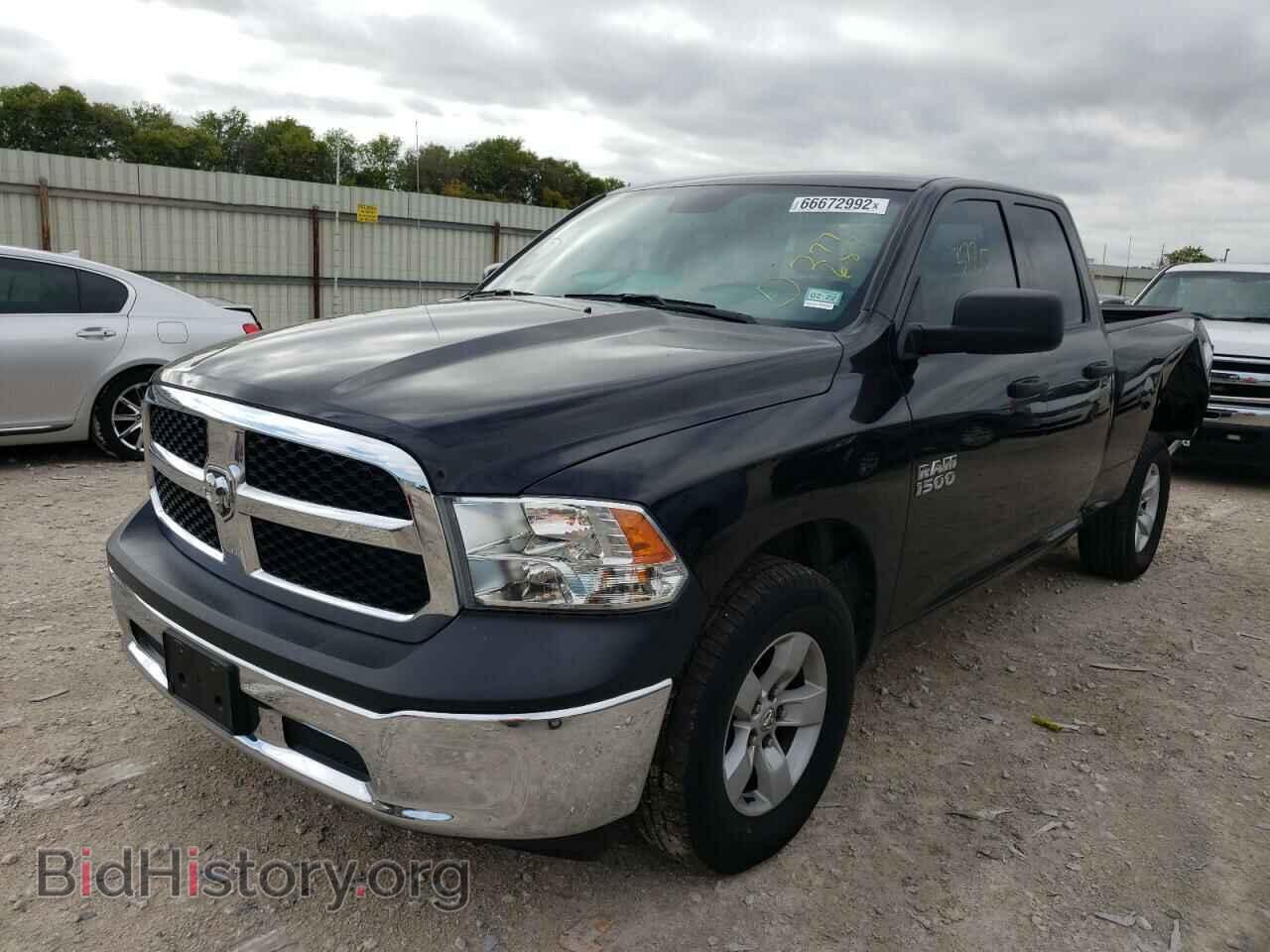 2018 RAM 1500 - VIN: 1C6RR6FG6JS277687 - Фото 2