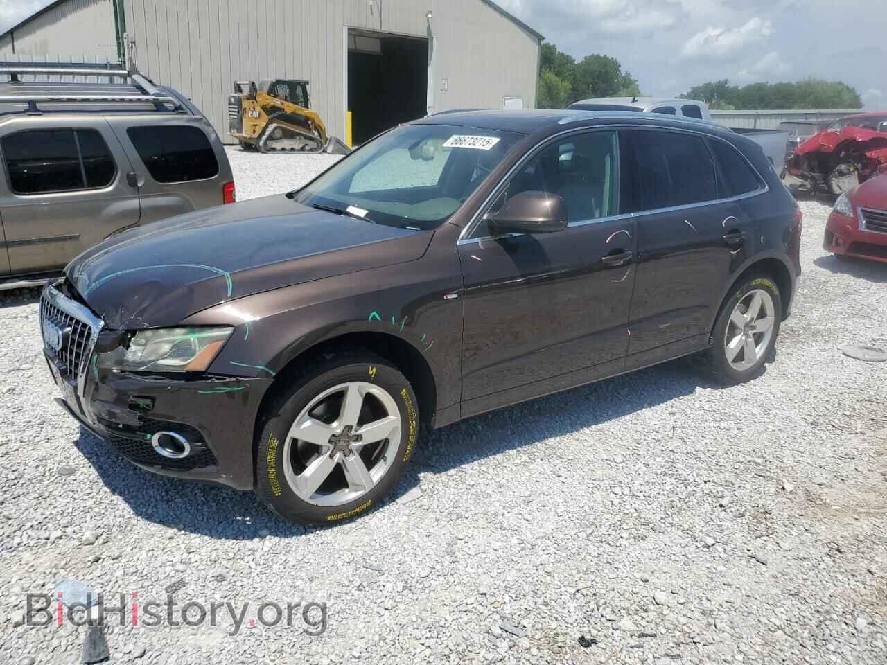 Photo WA1DKAFP5BA045772 - AUDI Q5 2011