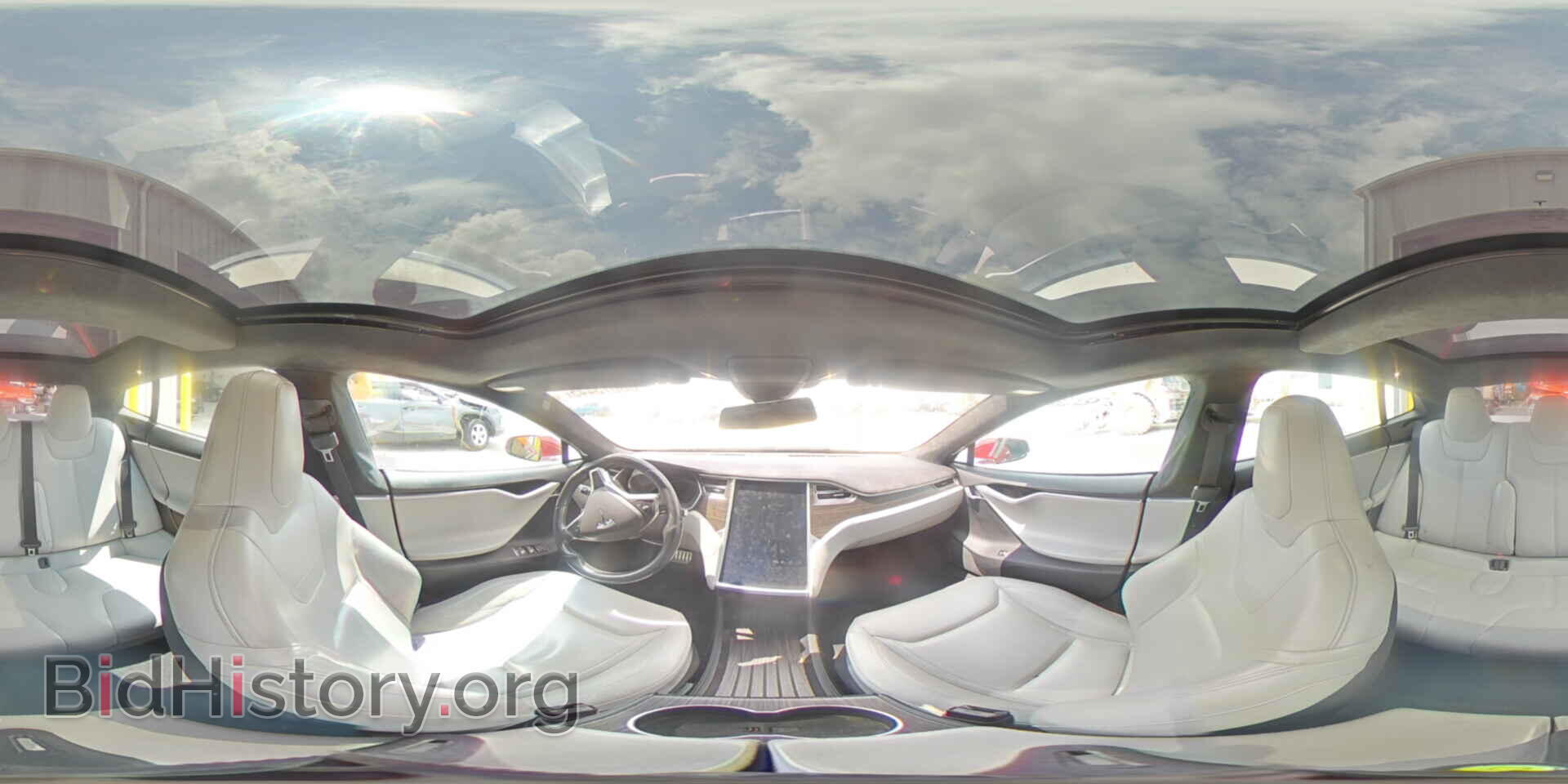 2015 TESLA MODEL S - VIN: 5YJSA1E45FF111824 - Photo 14
