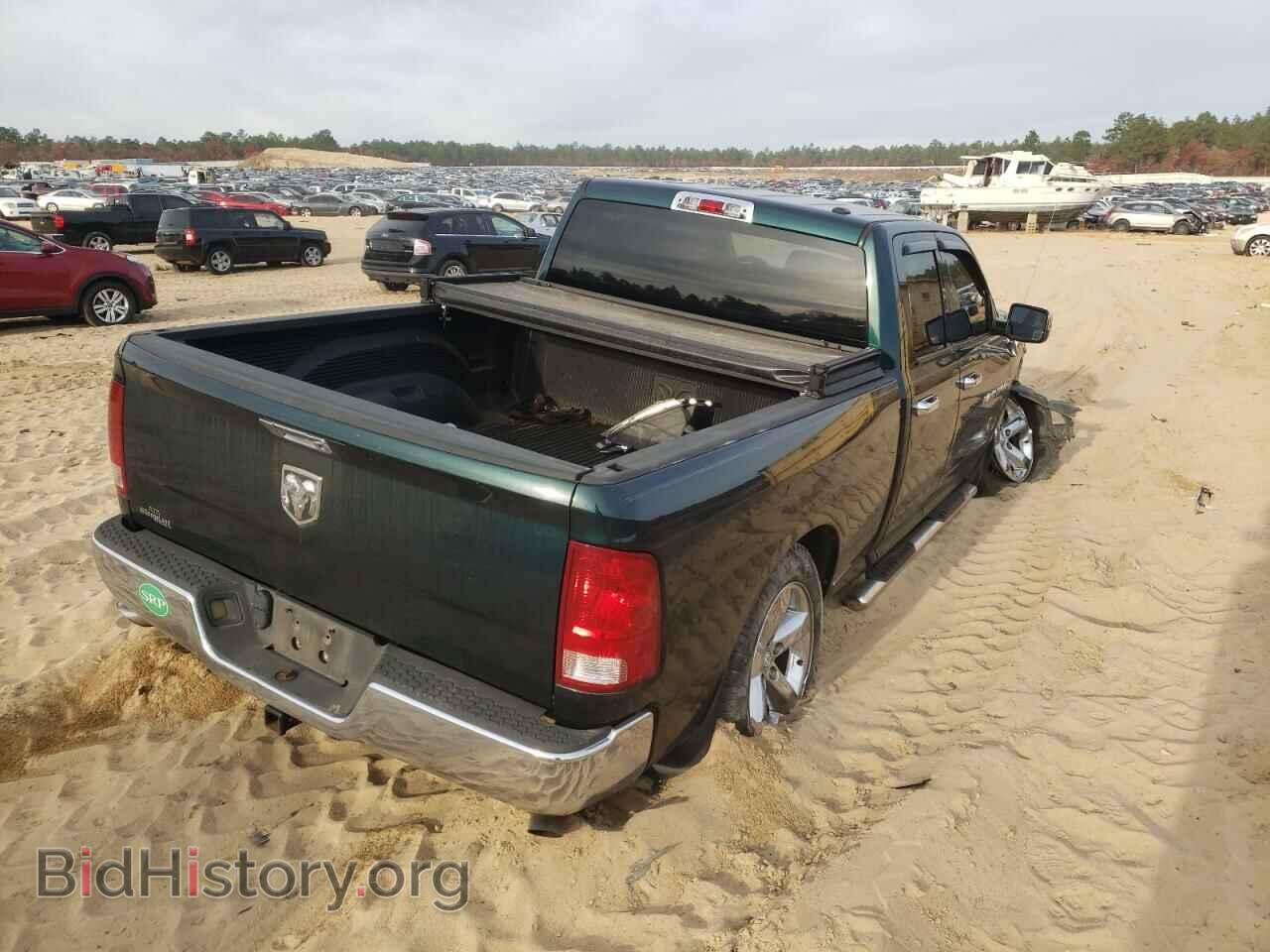 2011 DODGE RAM 1500 - VIN: 1D7RB1GT0BS636809 - Фото 4