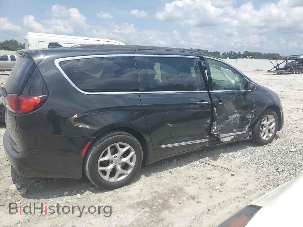 2017 CHRYSLER PACIFICA - VIN: 2C4RC1BG6HR501331 - Фото 3