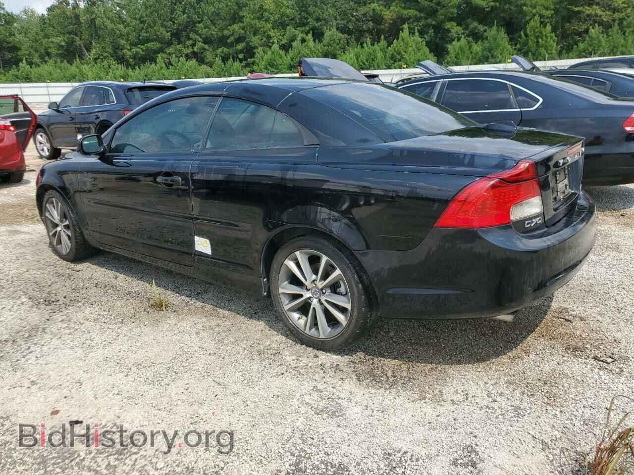 2013 VOLVO C70 - VIN: YV1672MC0DJ138511 - Фото 2