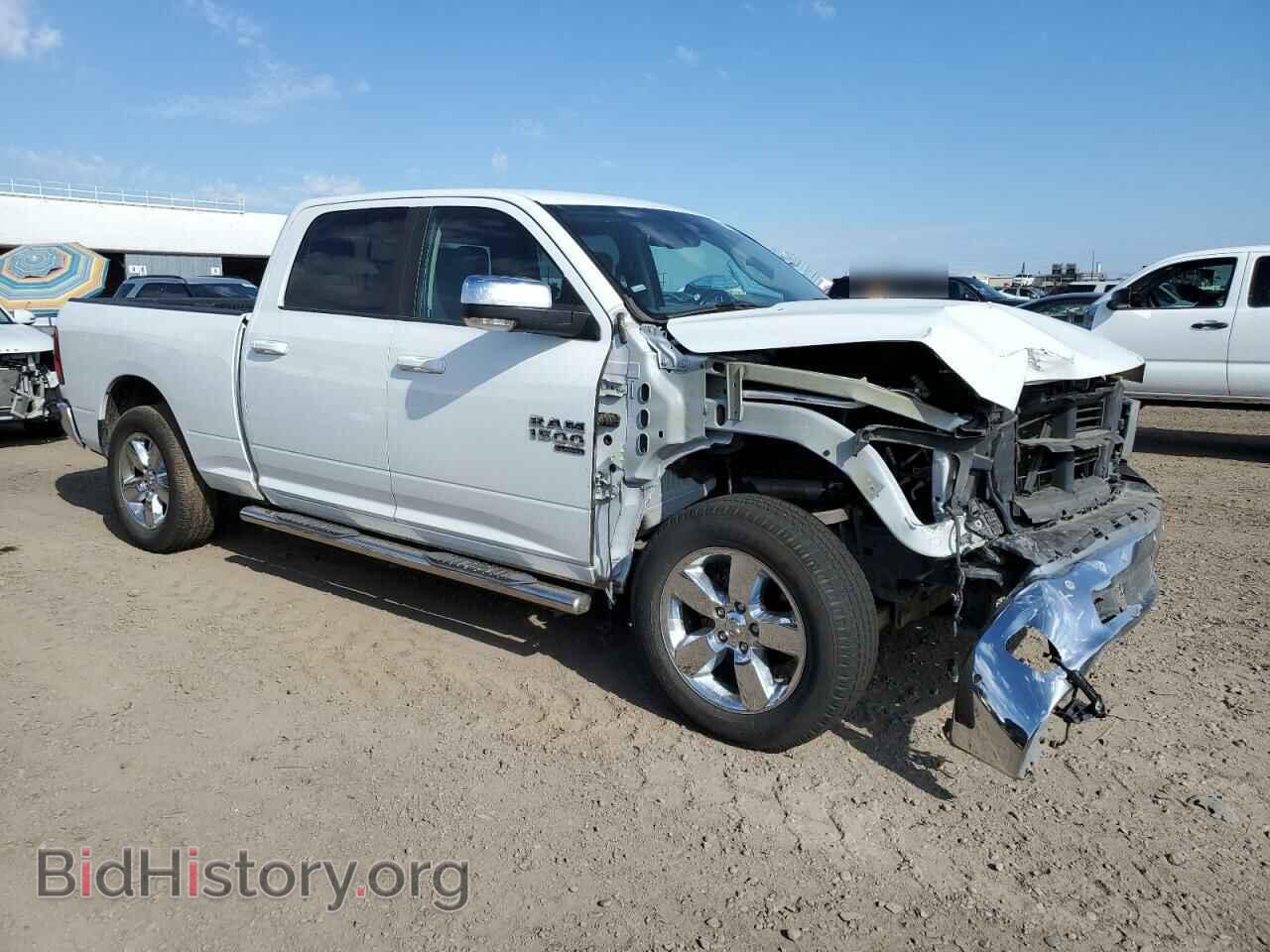 2019 RAM 1500 - VIN: 1C6RR6TT1KS678390 - Photo 4
