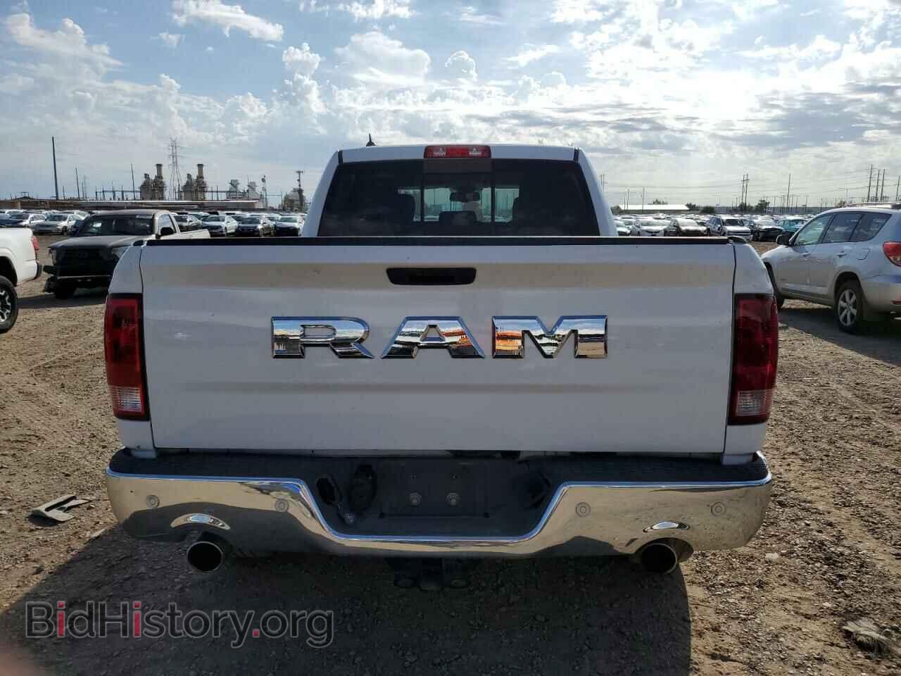 2019 RAM 1500 - VIN: 1C6RR6TT1KS678390 - Photo 6