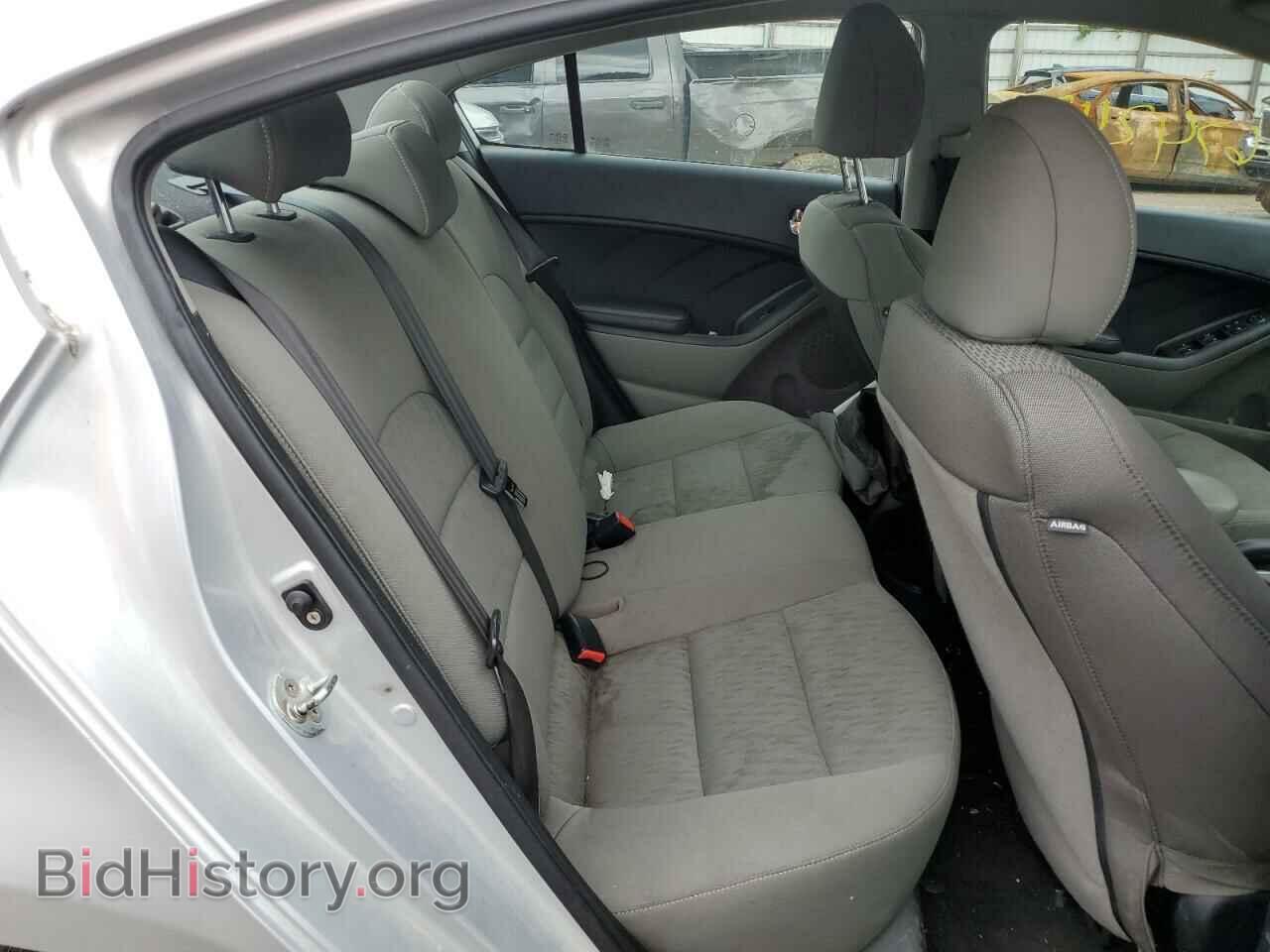 2016 KIA FORTE - VIN: KNAFK4A63G5573712 - Фото 10