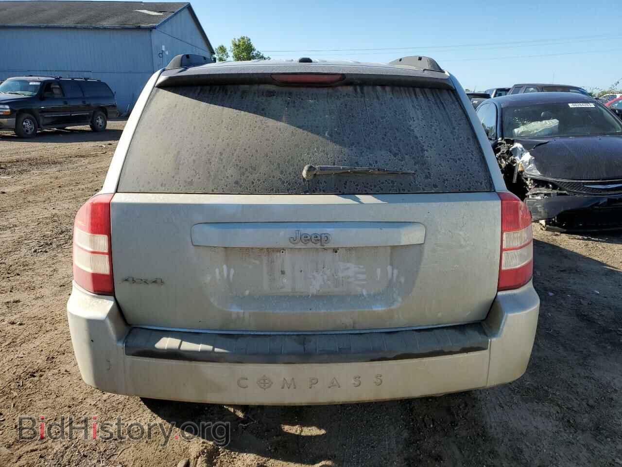 2010 JEEP COMPASS - VIN: 1J4NF4FB0AD529697 - Photo 6