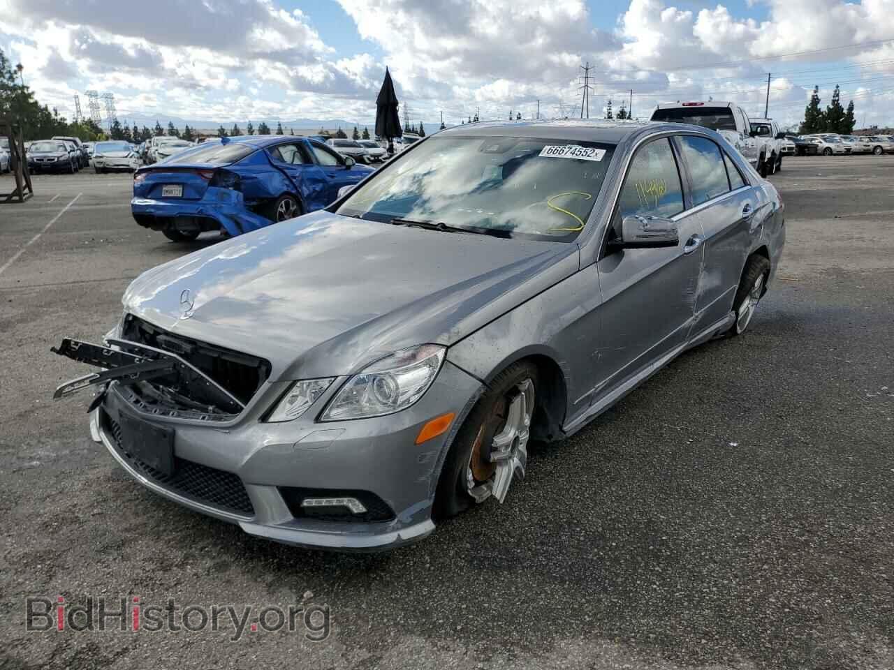 2011 MERCEDES-BENZ E-CLASS - VIN: WDDHF5GB1BA516280 - Фото 2