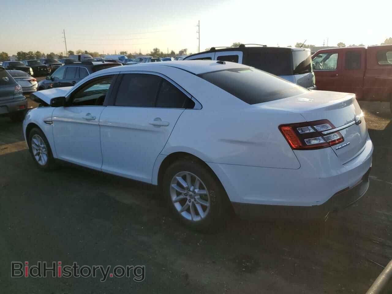 2014 FORD TAURUS - VIN: 1FAHP2D88EG111829 - Фото 2