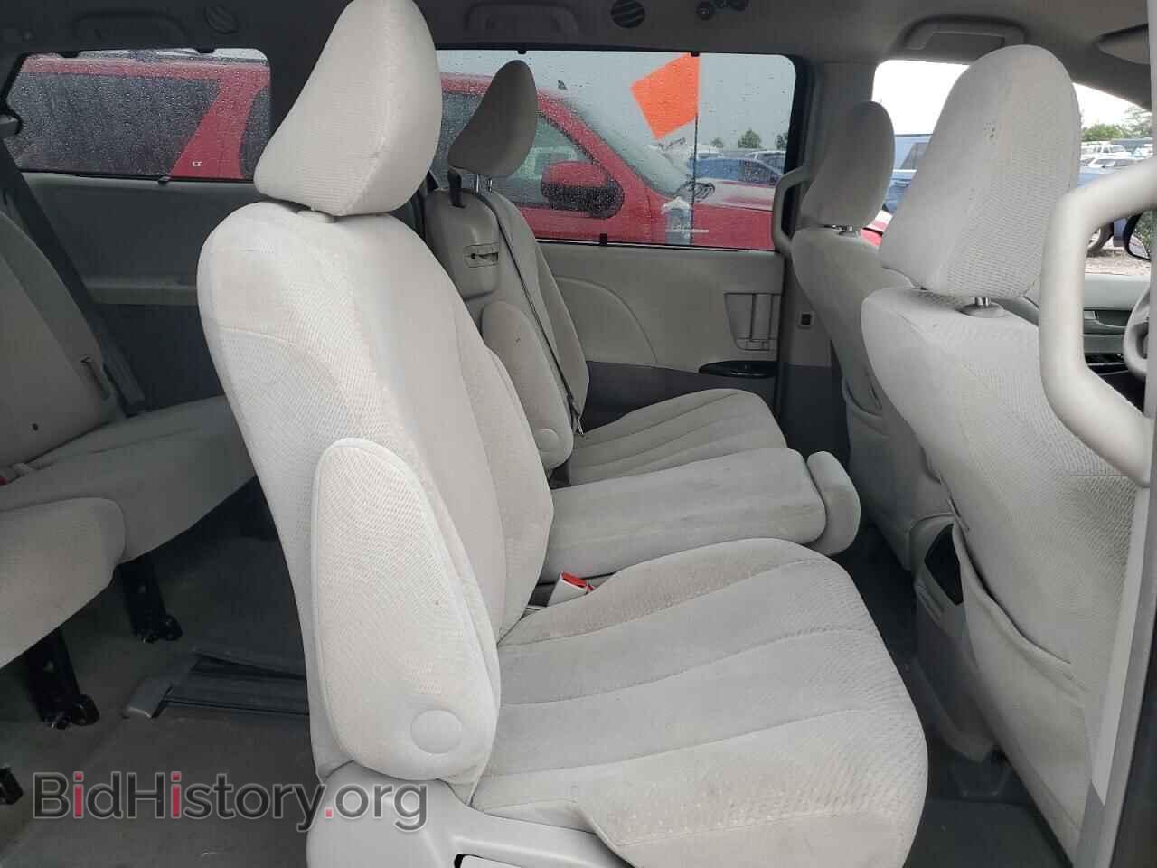 2012 TOYOTA All Models - VIN: 5TDKK3DC5CS180442 - Фото 11