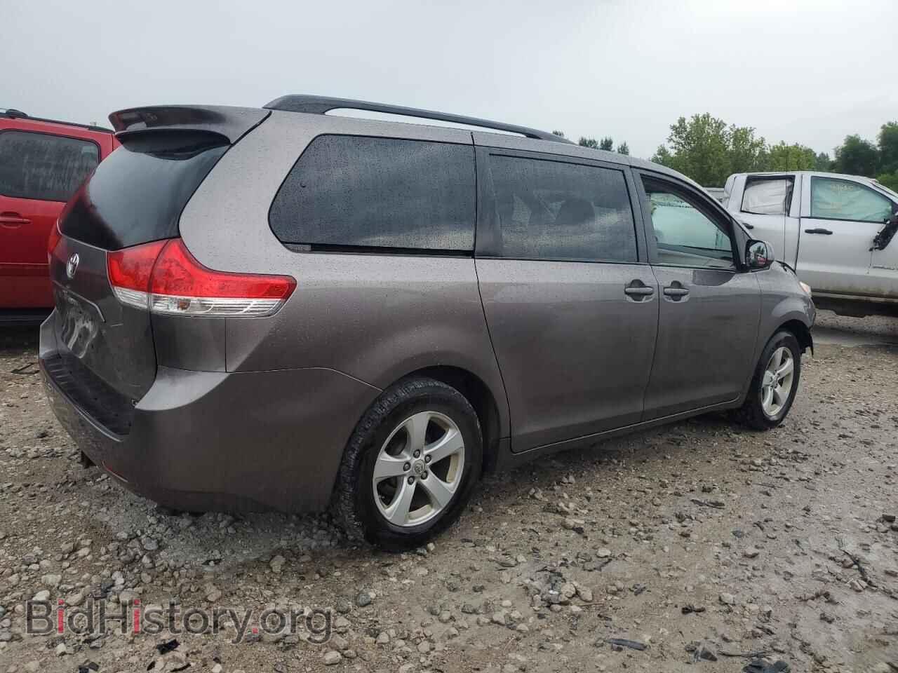 2012 TOYOTA All Models - VIN: 5TDKK3DC5CS180442 - Фото 3