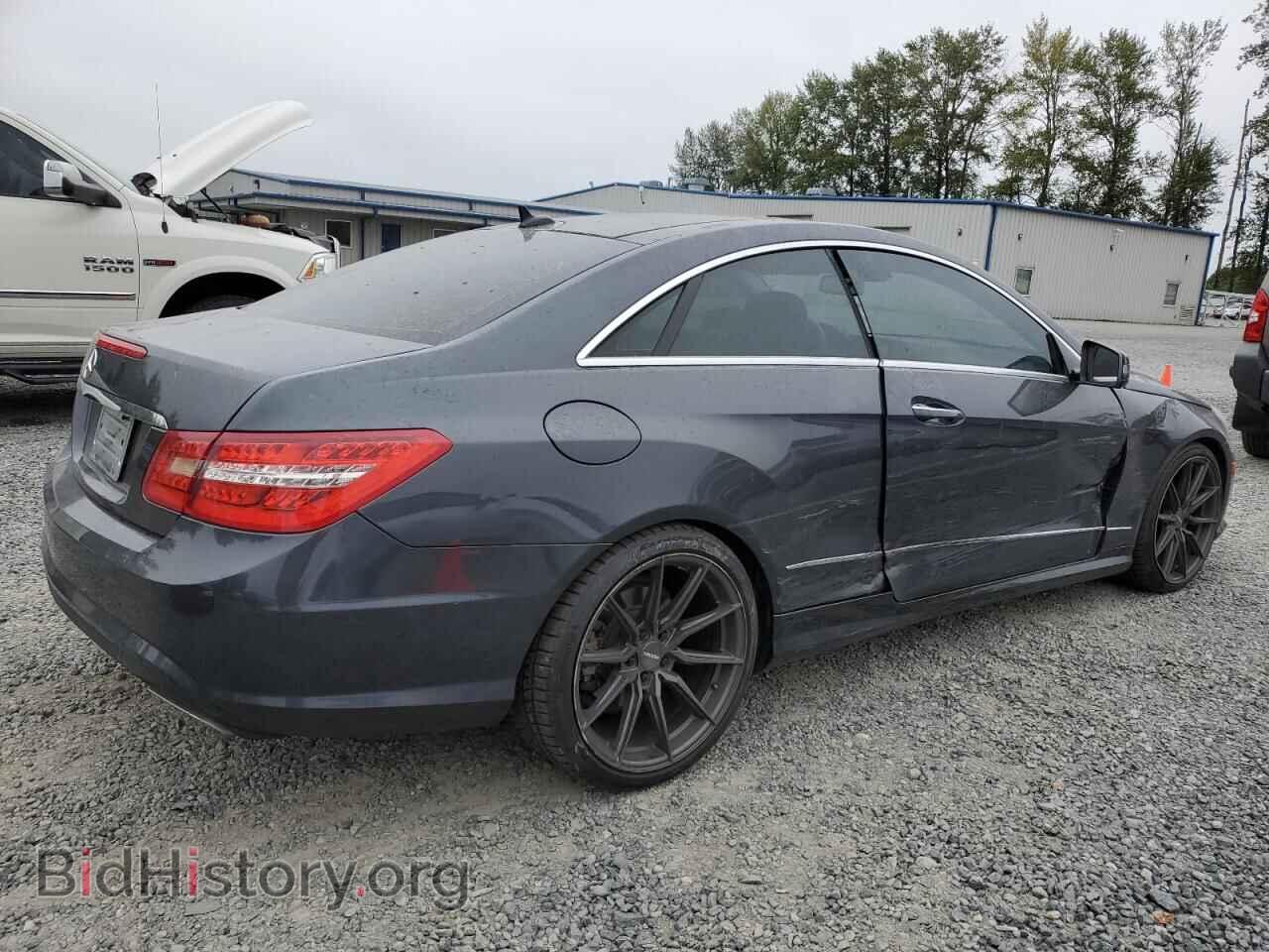 2011 MERCEDES-BENZ E-CLASS - VIN: WDDKJ7CBXBF066671 - Фото 3
