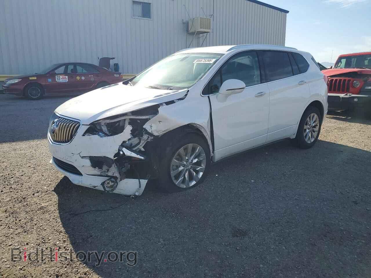 Photo LRBFX1SA0JD057311 - BUICK ENVISION 2018