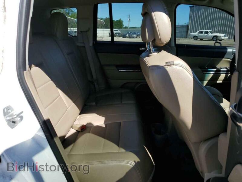 2012 Jeep COMPASS (VIN 1C4NJDCB4CD676830) — photo 11 of 13