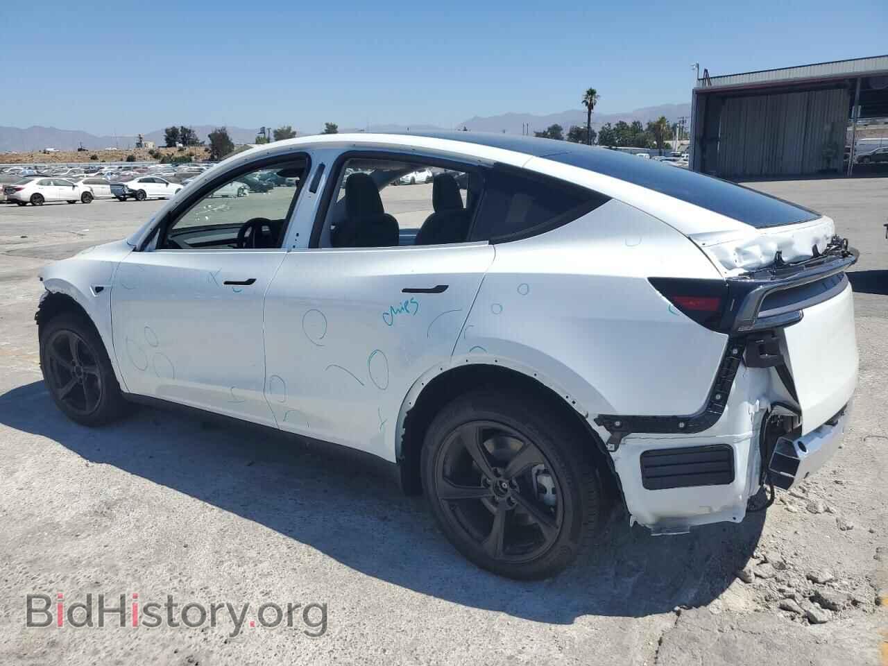 2026 TESLA MODEL Y - VIN: 7SAYGDEEXTF377485 - Фото 2