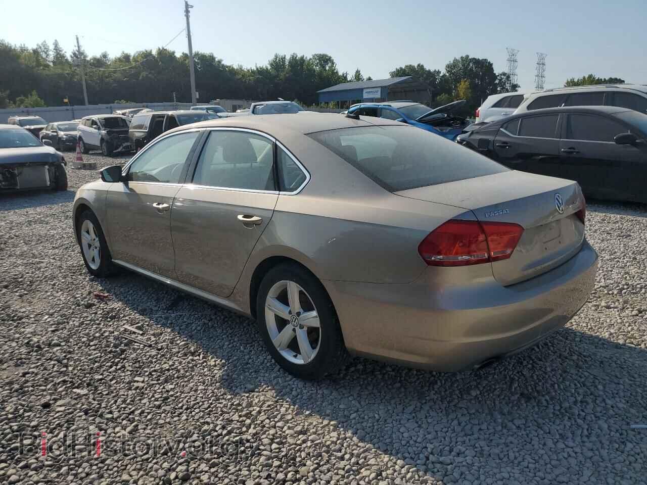 2015 VOLKSWAGEN PASSAT - VIN: 1VWBS7A33FC054126 - Фото 2