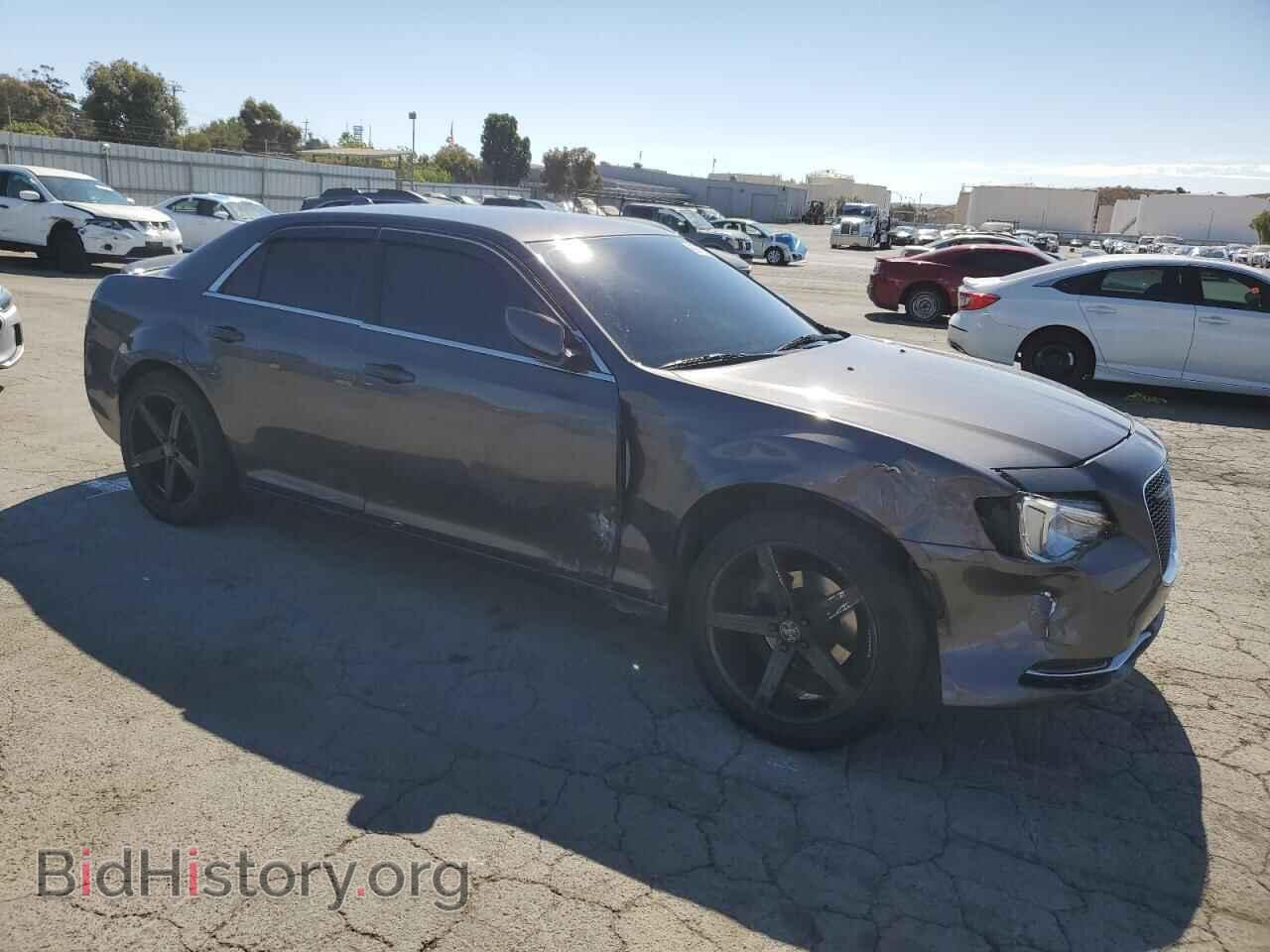 2016 CHRYSLER 300 - VIN: 2C3CCAAG3GH206736 - Фото 4