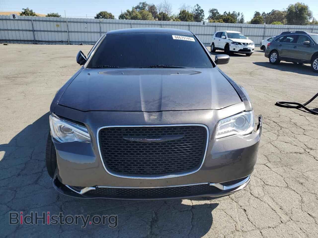 2016 CHRYSLER 300 - VIN: 2C3CCAAG3GH206736 - Фото 5