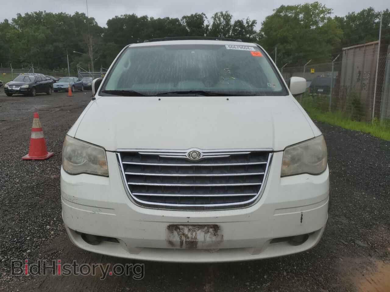 2008 CHRYSLER MINIVAN - VIN: 2A8HR54P38R840636 - Фото 5