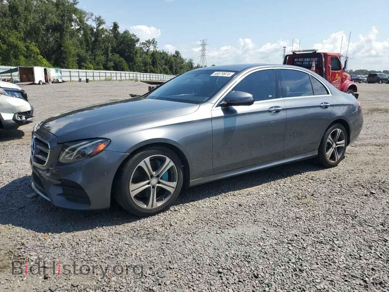 Фотография WDDZF4JB8HA096663 - MERCEDES-BENZ E-CLASS 2017