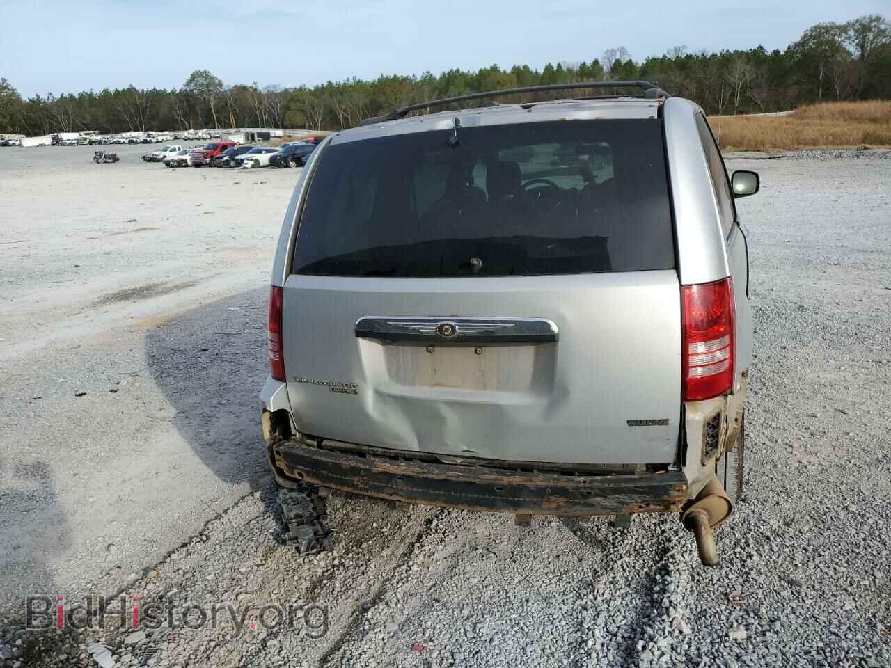 2008 CHRYSLER MINIVAN - VIN: 2A8HR54P88R123682 - Фото 9