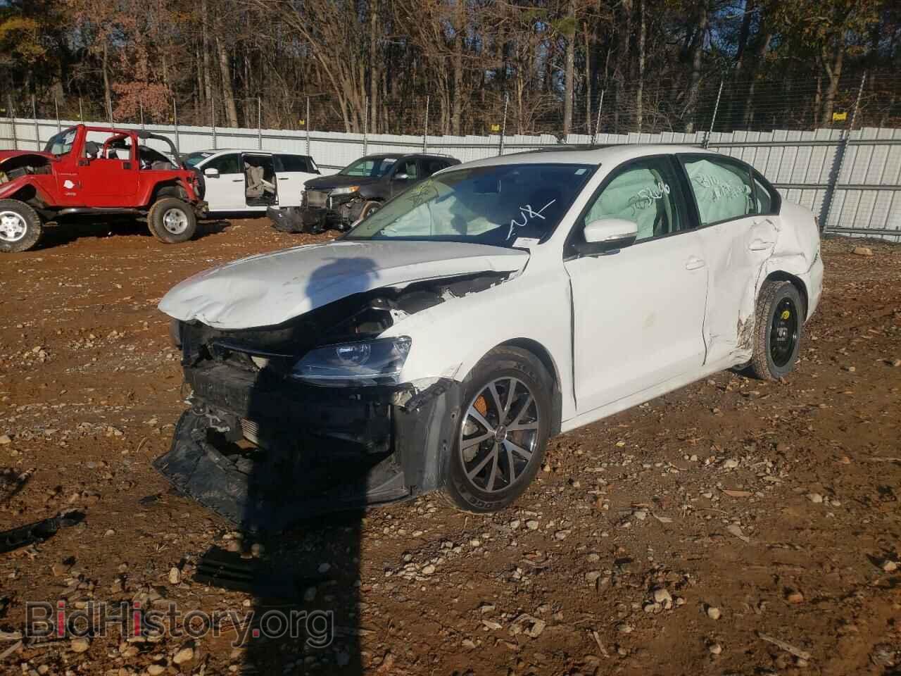 2017 VOLKSWAGEN JETTA - VIN: 3VWDB7AJ6HM271355 - Фото 2