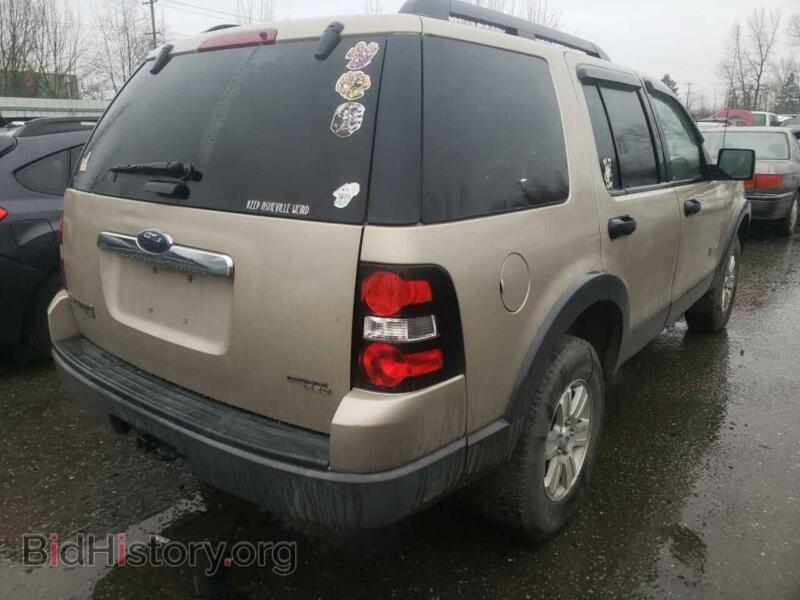 2006 Ford EXPLORER (VIN 1FMEU73E86UA93745) — фото 4 из 10