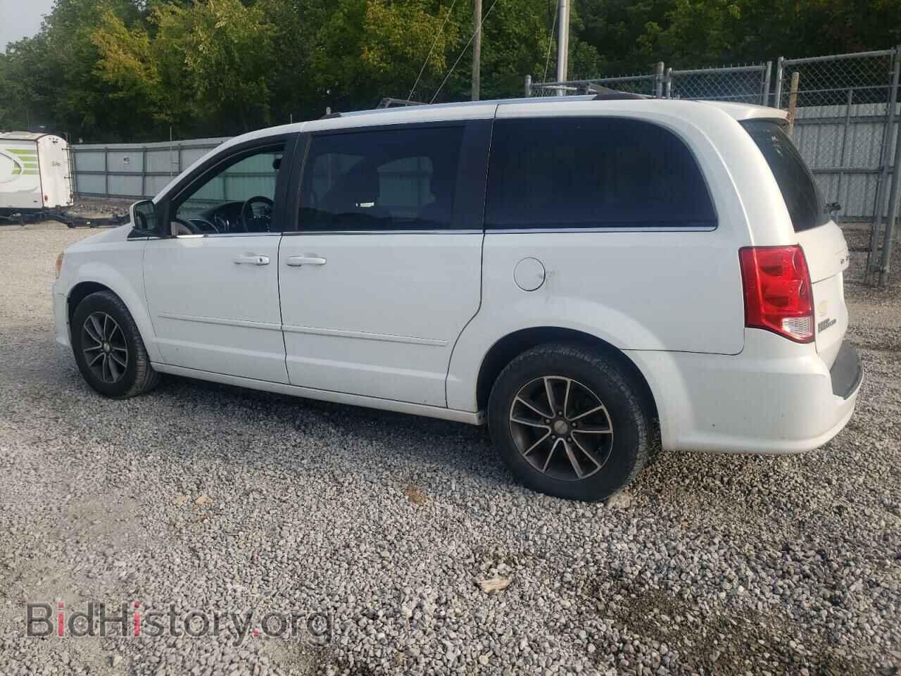 2017 DODGE CARAVAN - VIN: 2C4RDGCGXHR557528 - Photo 2