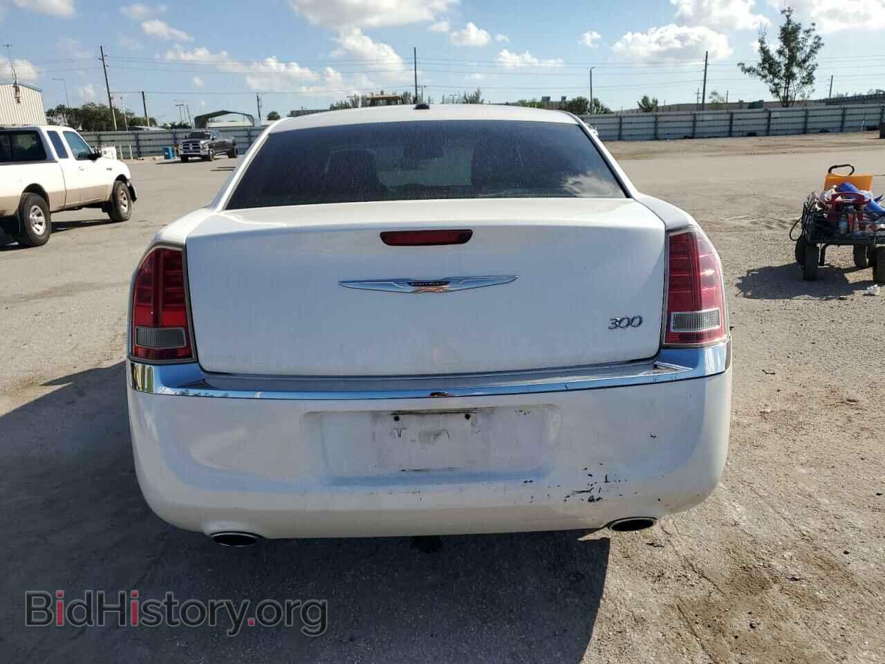 2013 CHRYSLER 300 - VIN: 2C3CCAAG5DH605661 - Фото 6