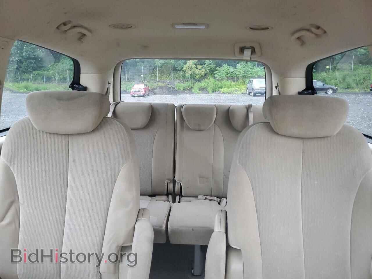 2009 KIA All Models - VIN: KNDMB233096308843 - Фото 10