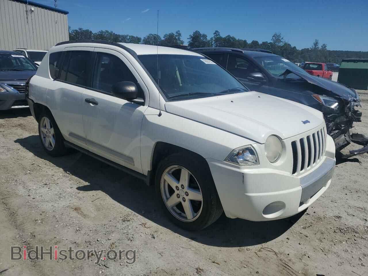 2009 JEEP COMPASS - VIN: 1J4FT57B19D137664 - Photo 4