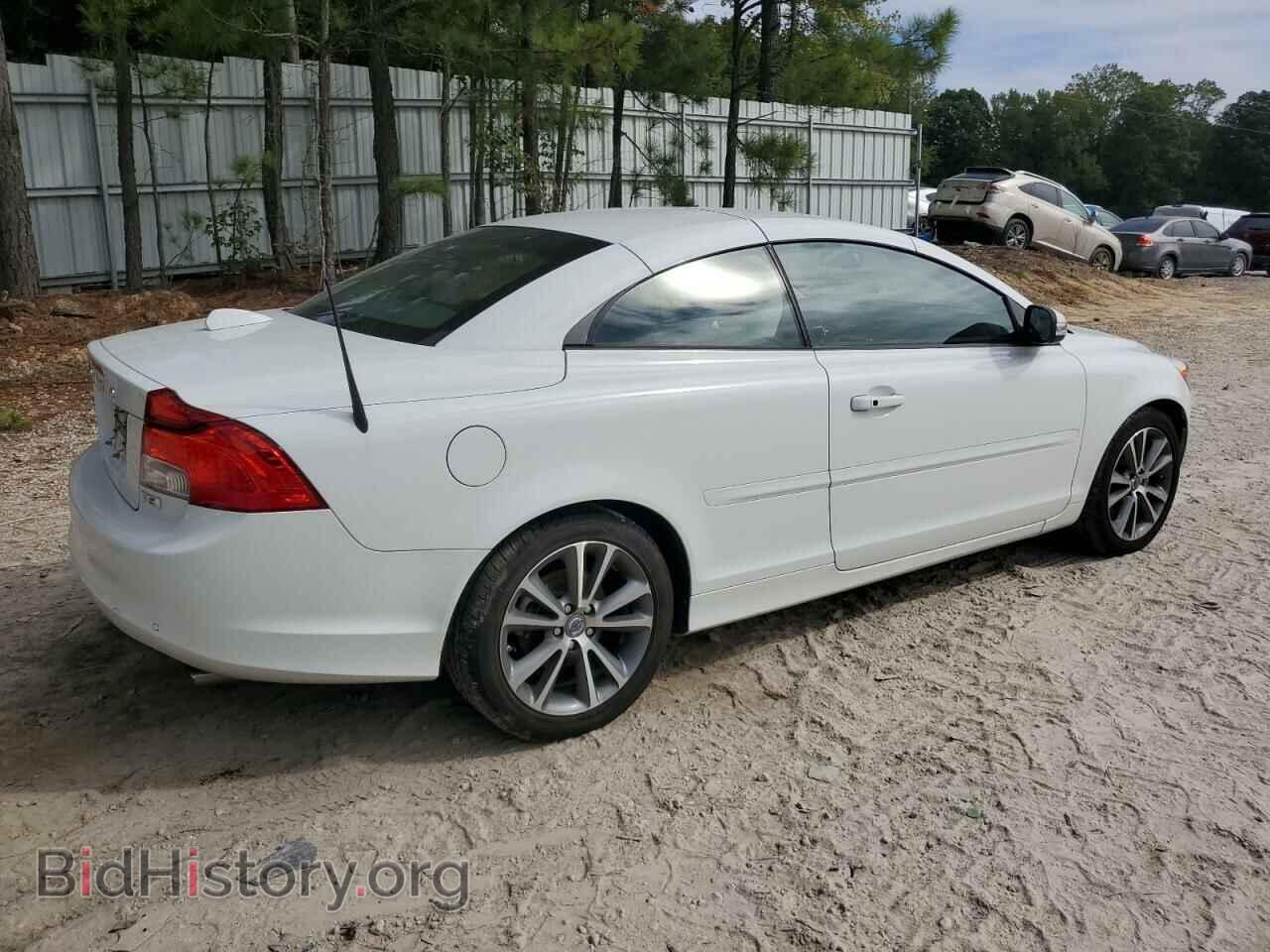 2013 VOLVO C70 - VIN: YV1672MC5DJ138066 - Фото 3