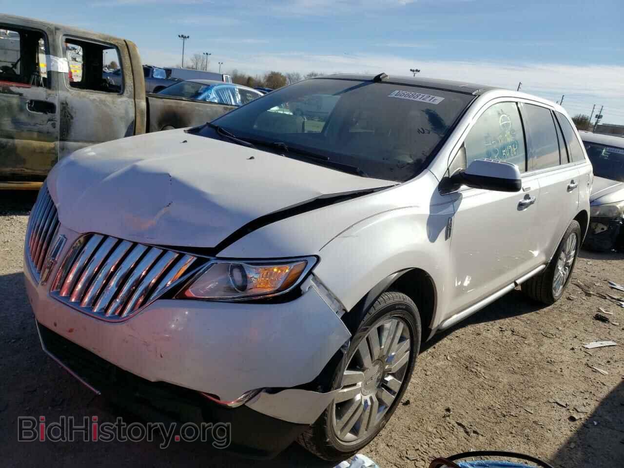 2011 LINCOLN MKX - VIN: 2LMDJ8JK3BBJ31325 - Фото 2
